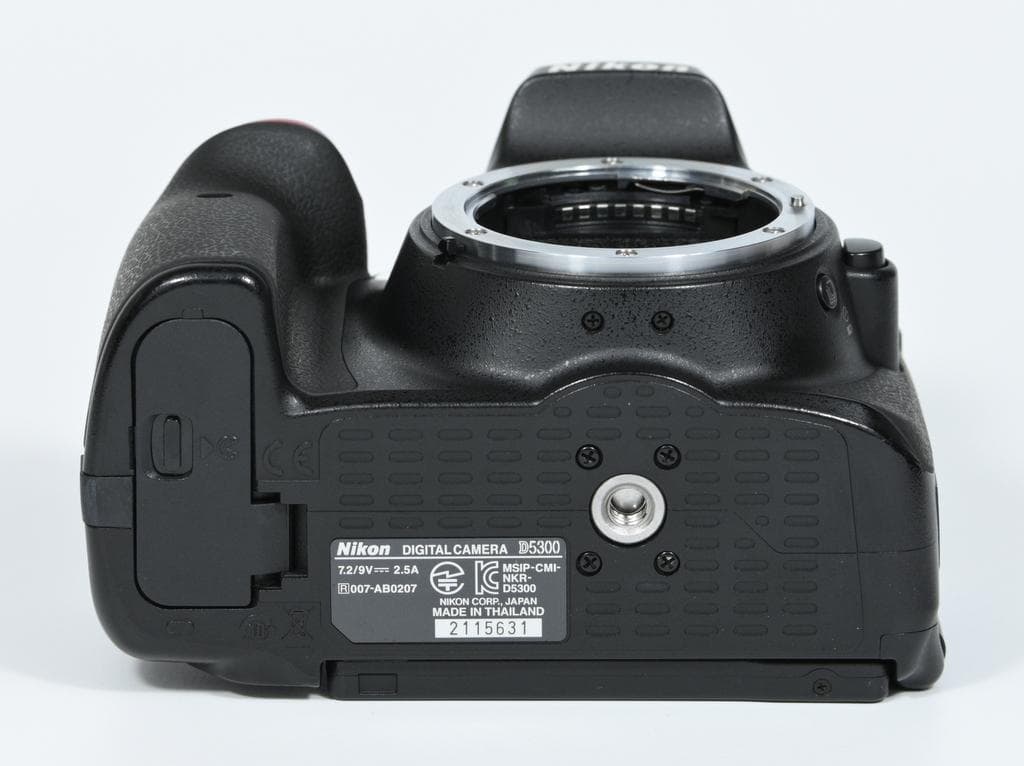 【美品】 ニコン　Nikon D5300 レンズキット