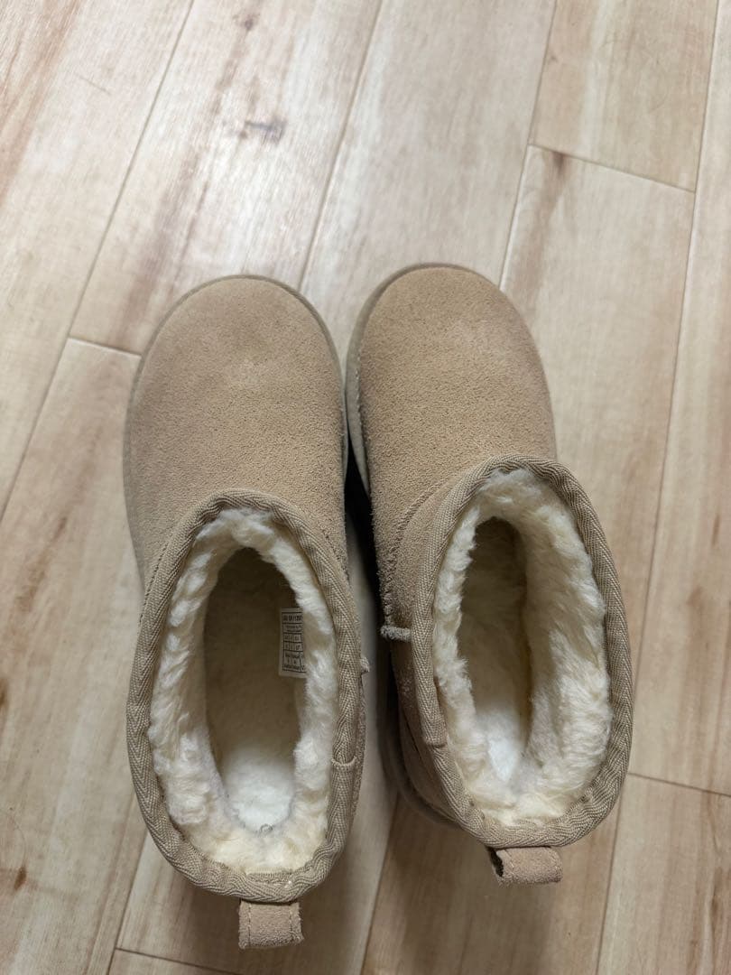 UGG クラシック ウルトラミニ プラットフォーム 厚底 サンド 23cm