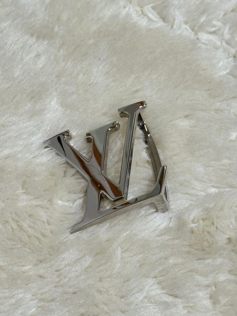 ルイヴィトン　ベルト　バックルのみ　交換用