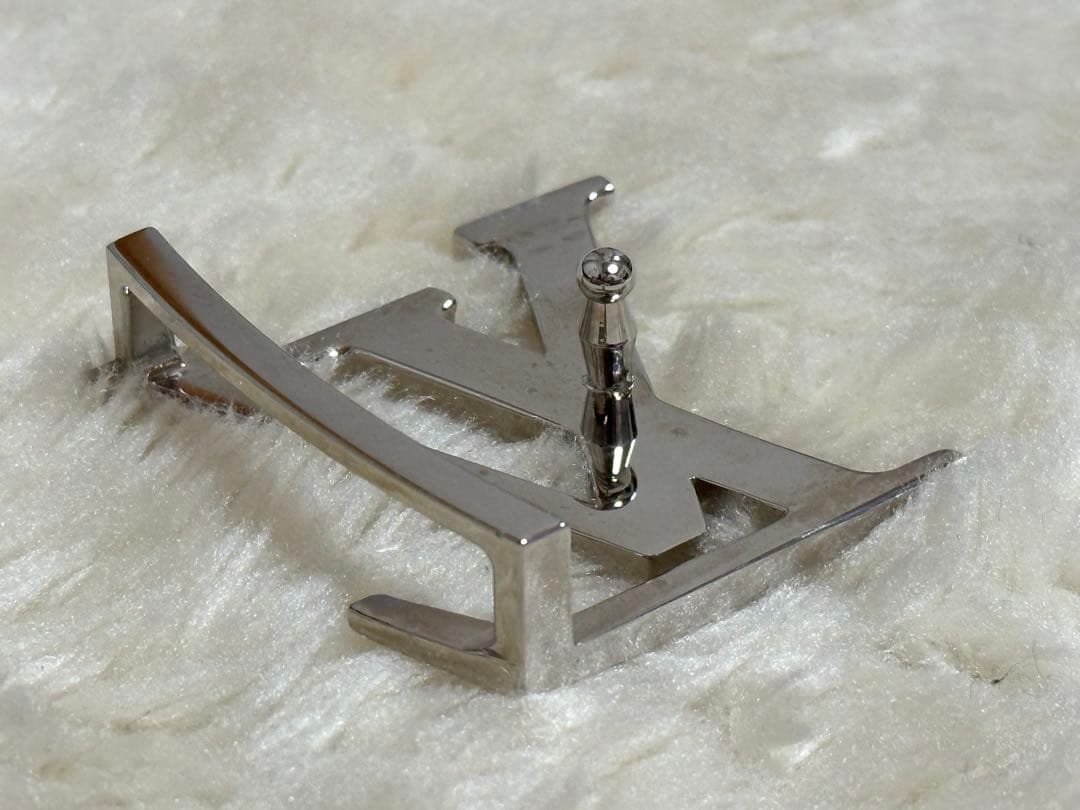 ルイヴィトン　ベルト　バックルのみ　交換用