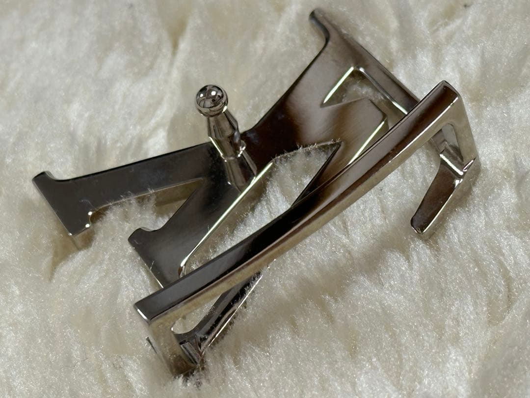 ルイヴィトン　ベルト　バックルのみ　交換用