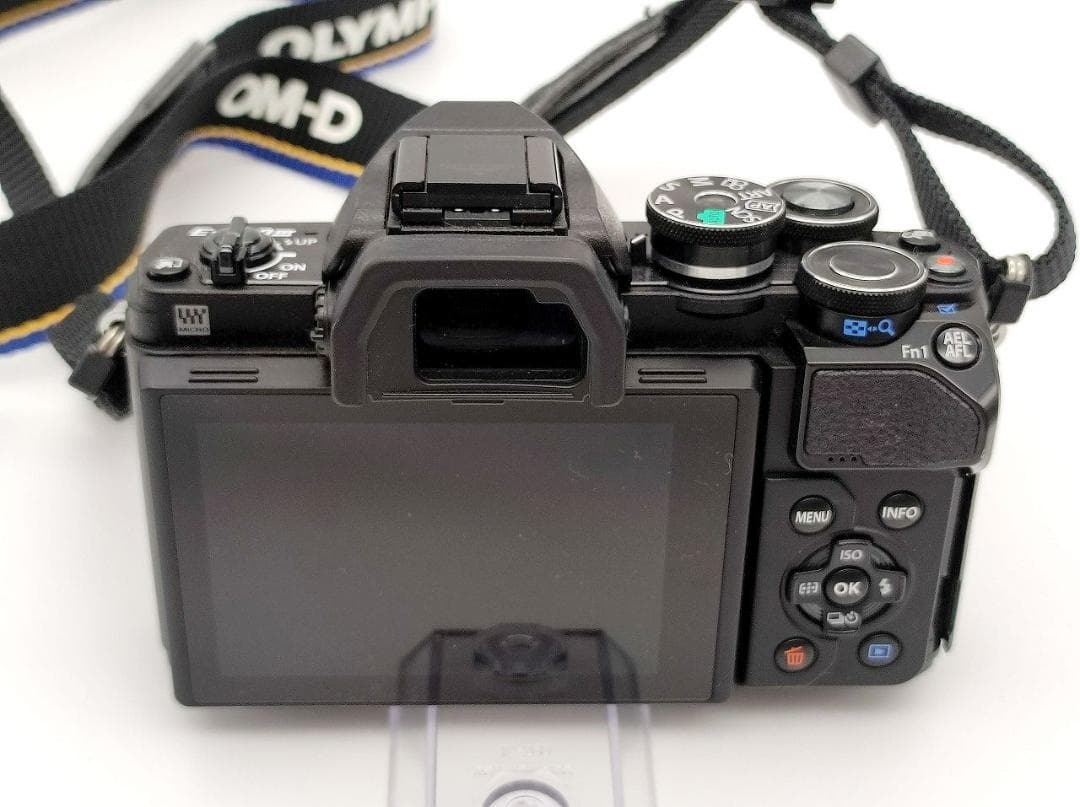 OLYMPUS OM-D E-M10 Mark Ⅲ 14-42/3.5-5.6
