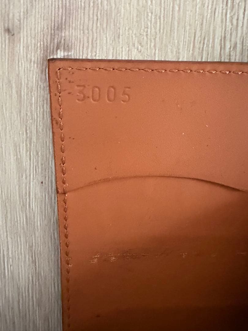 未使用♡フェリージ　クロコダイル型押し　長財布 ブラック