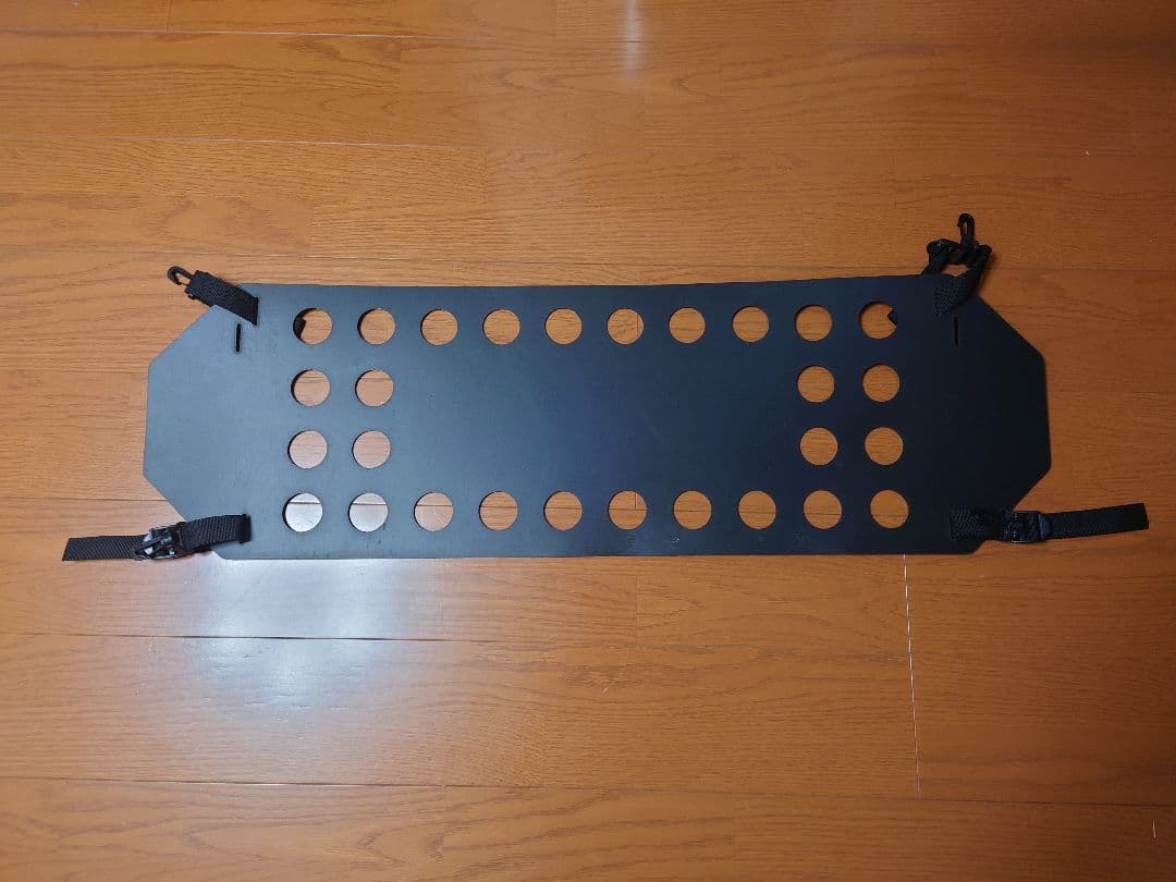 三菱DELICA D:5 カーゴフェンス中古品