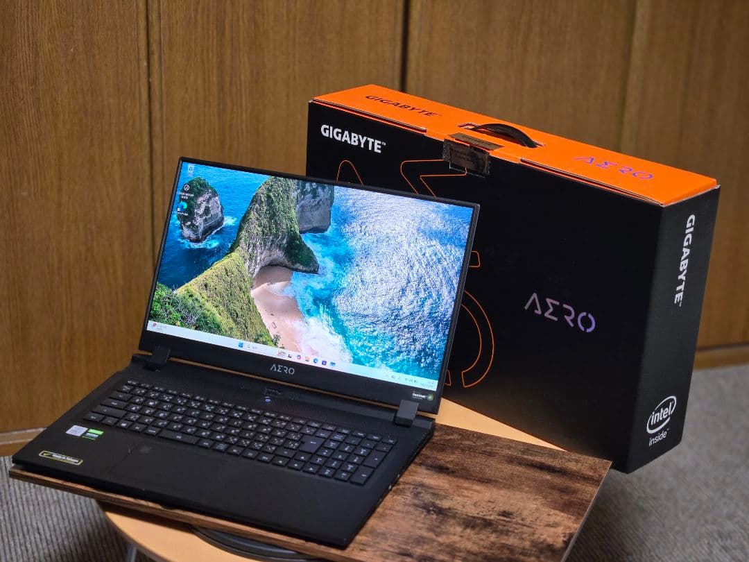 Windowsノート本体 GIGABYTE AERO 17 UHD i7-10875H RTX2060