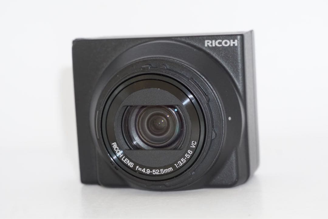 RICOH 28-300m 単焦点レンズ