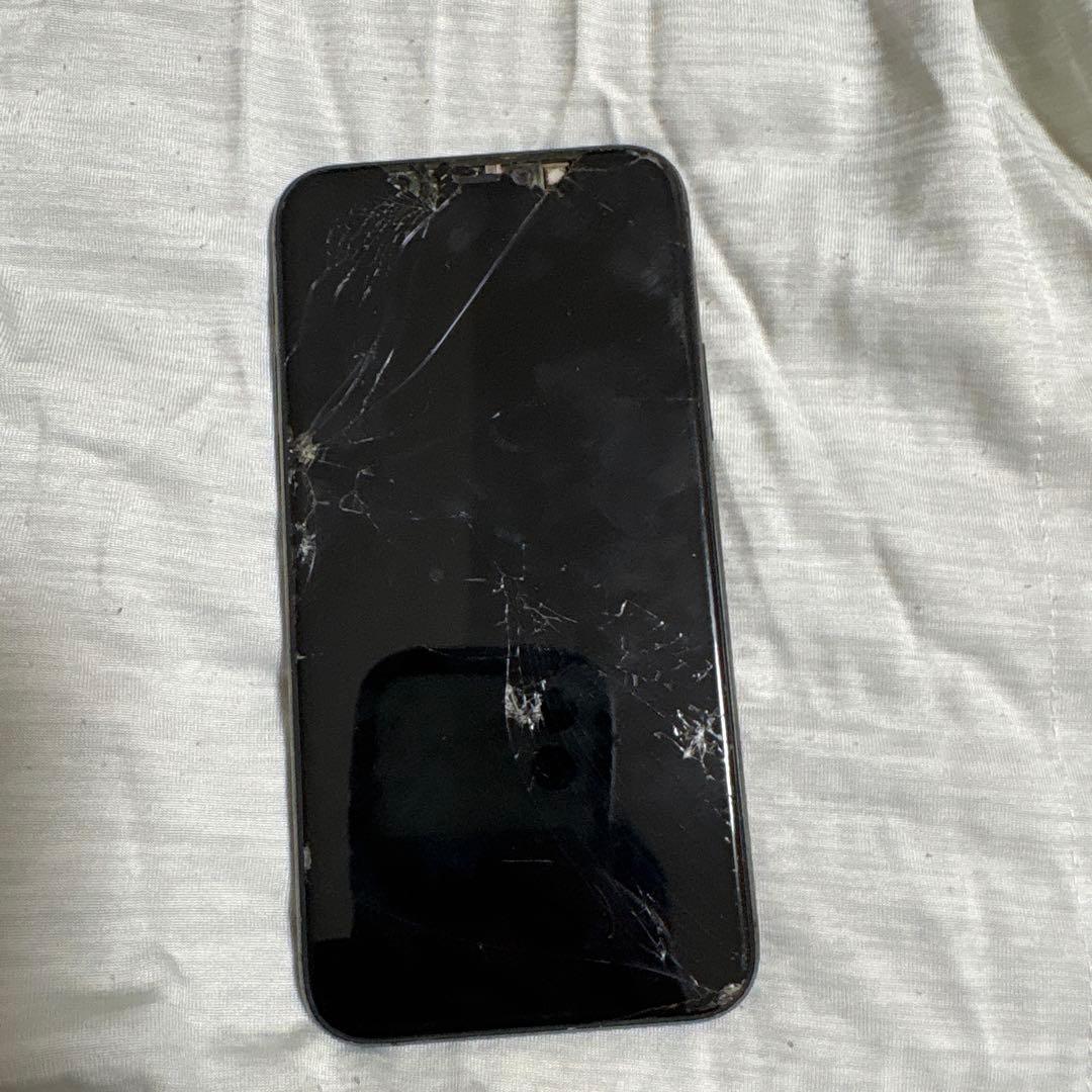 値下げ iPhone 11 Pro 画面・背面ひび割れ ジャンク品