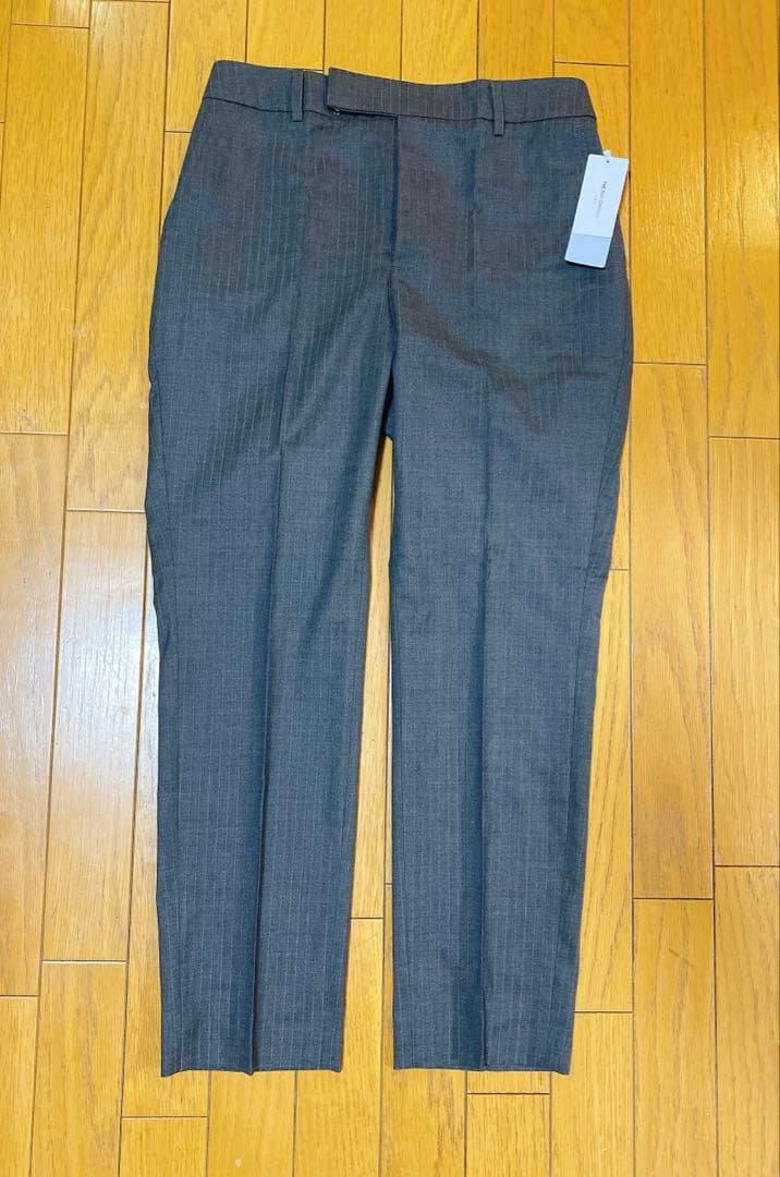 【新品タグ付き】 ザ スーツカンパニー グレー 40ストライプ ウォッシャブル