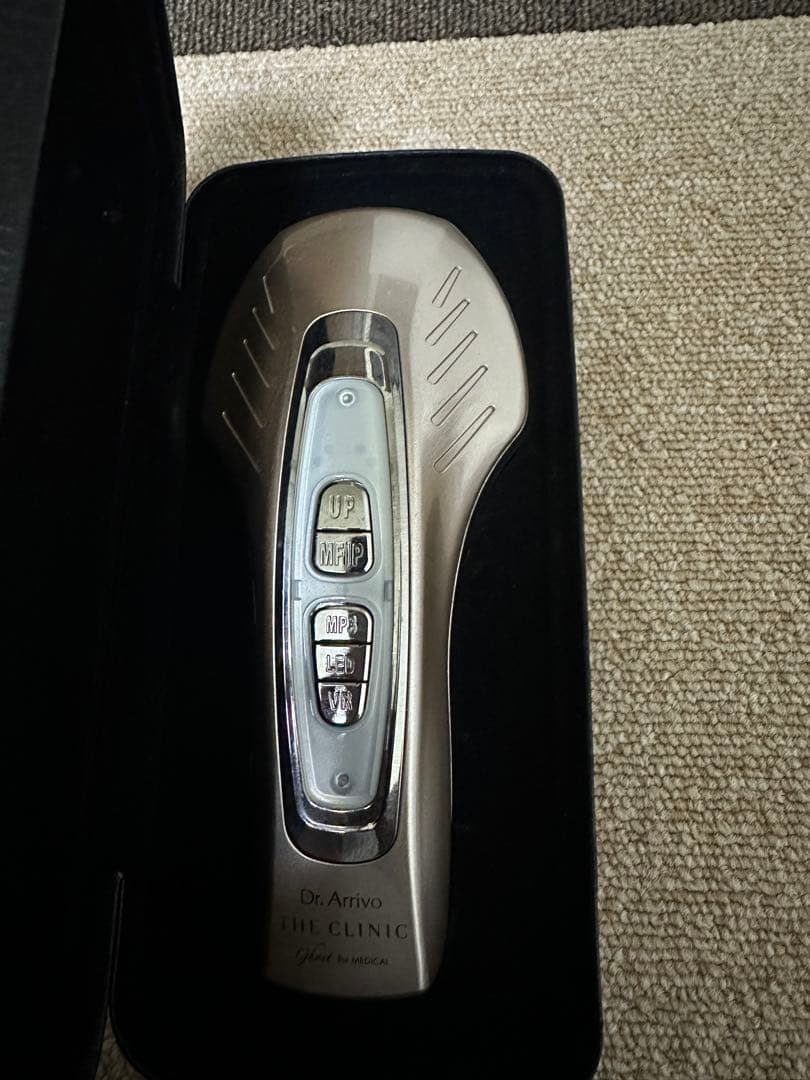 Dr.Arrivo THE CLINIC ghost 美顔器 ドクターアリーヴォ