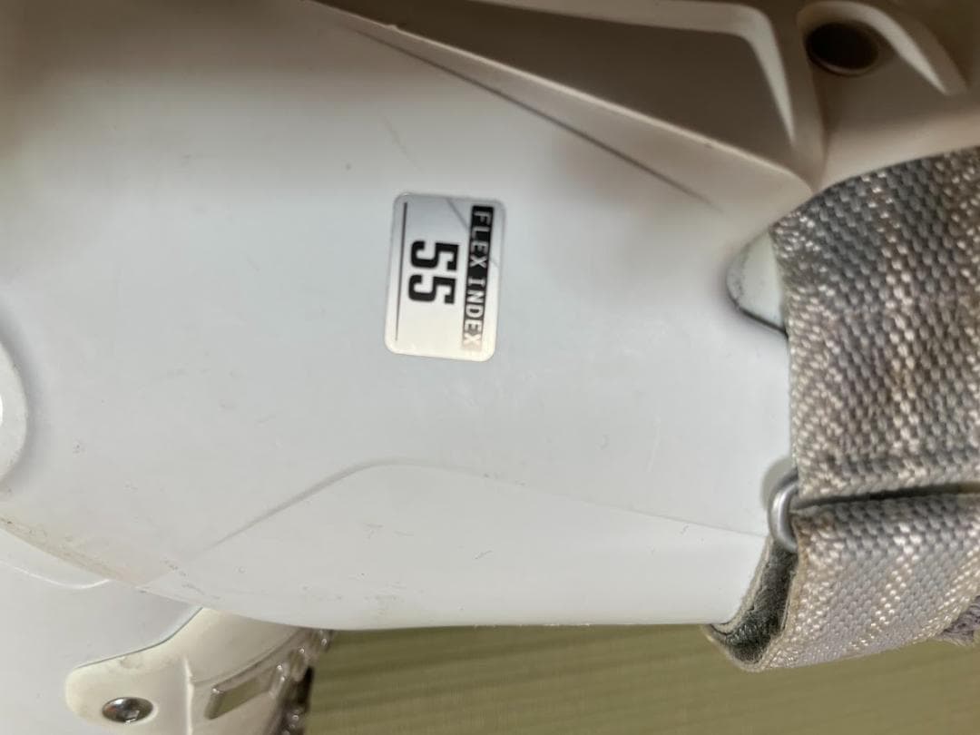 ヘッドスキー板とノルディカスキー靴・ストックのセット