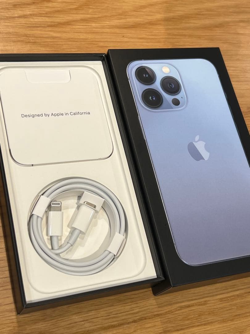 Apple iPhone 13 Pro 256gb シエラブルー 本体