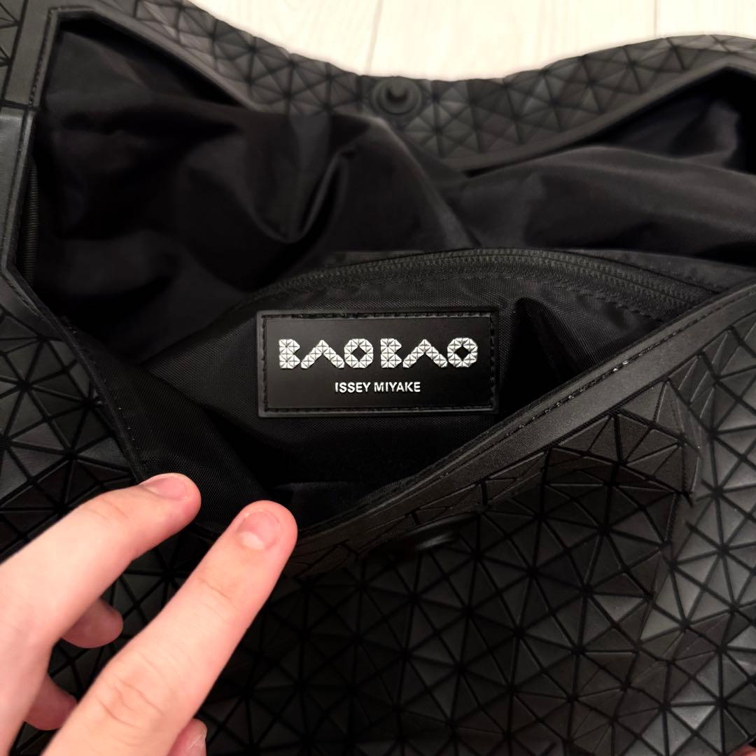 【極美品】BAO BAO ISSEY MIYAKE メッセンジャーバッグ