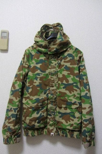 アベイシングエイプ　猿迷彩　ナイロンマウンテンパーカー/M　猿カモ　ダブルジップ