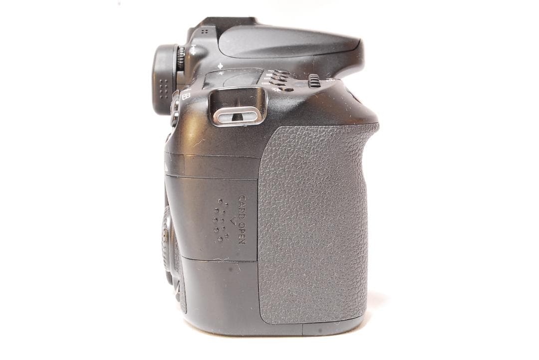 迫力の超望遠✨美品✨Canon EOS 70D✨USM ダブルレンズ 付属品充実