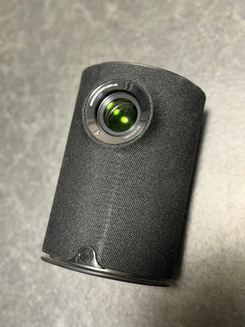 NX-1 プロジェクター