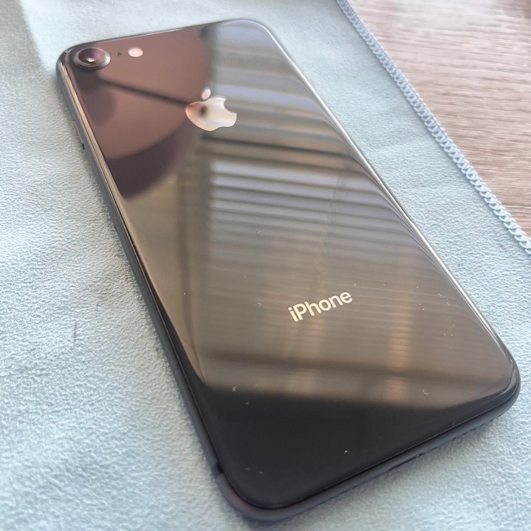 iPhone8 64GB スペースグレイ SIMフリー