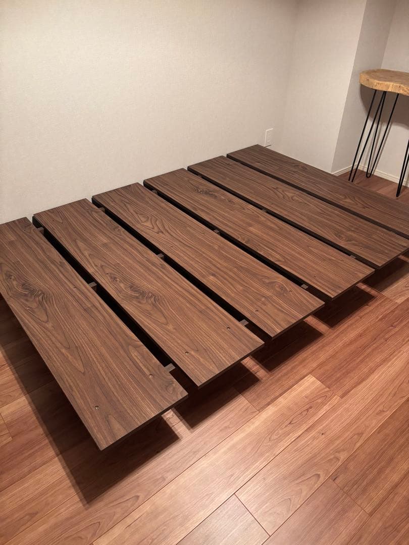 【ざわち 倉庫整理出品中さま専用】LOWYA 木目調ローベッドセミダブル