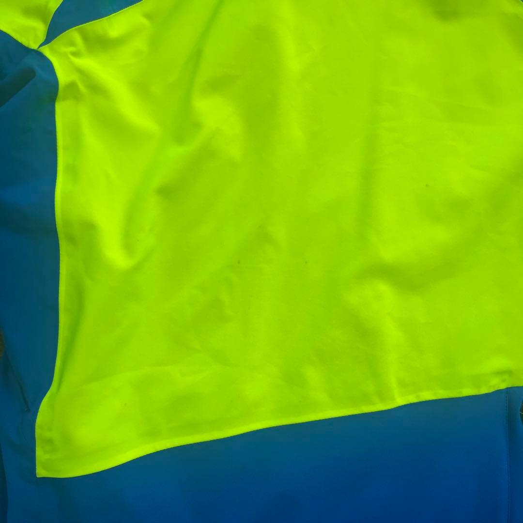 オンヨネ　サロモンワッペン付き　スキーウェア　上下セット　レディース　SS