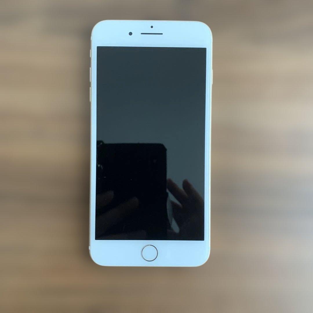 Apple iPhone 7 Plus ゴールド