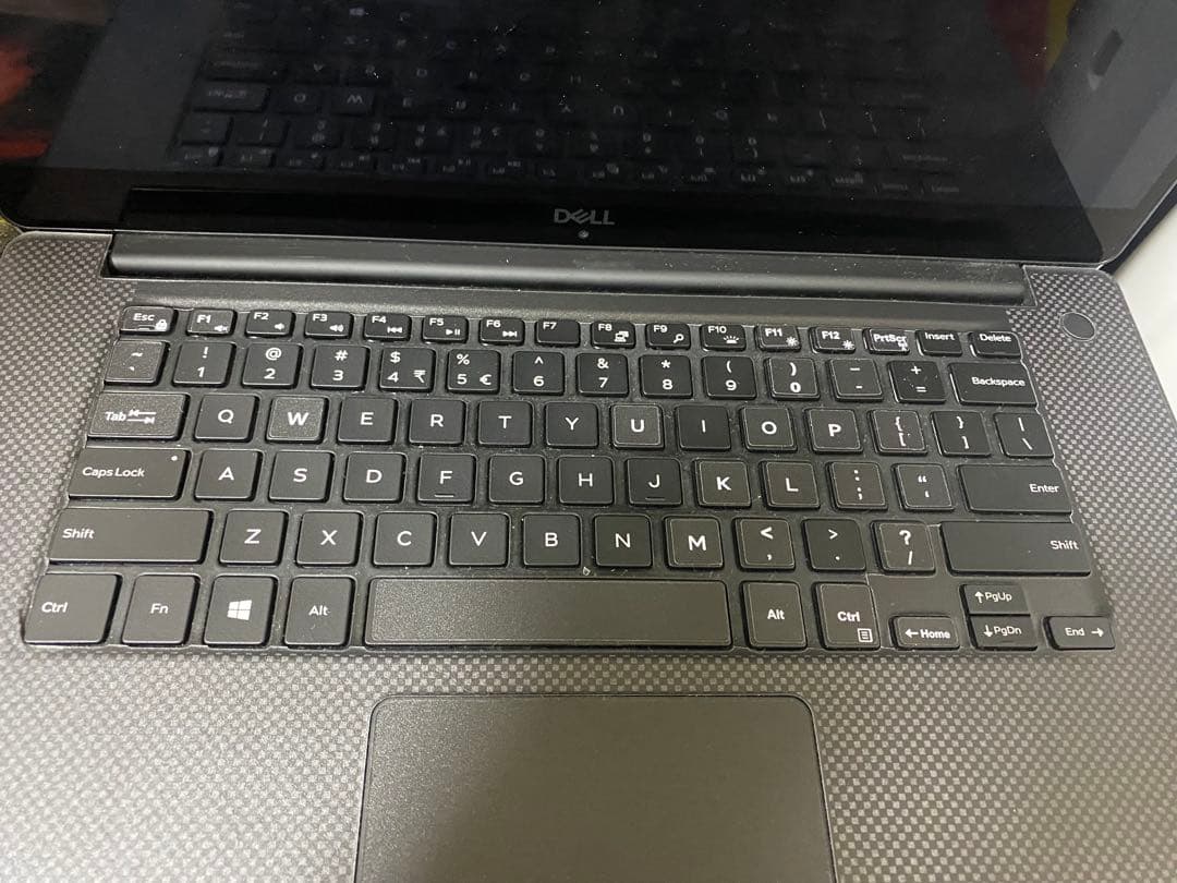 Dell XPS 15-9570 - core i9 メモリ32GB