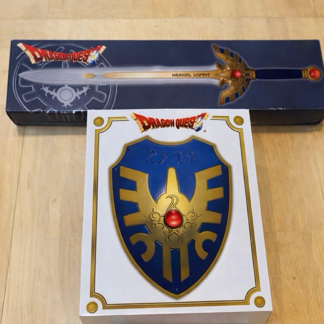 【新品未開封】【激レア】ロトの剣&盾ドラゴンクエスト AM アイテムズギャラリー