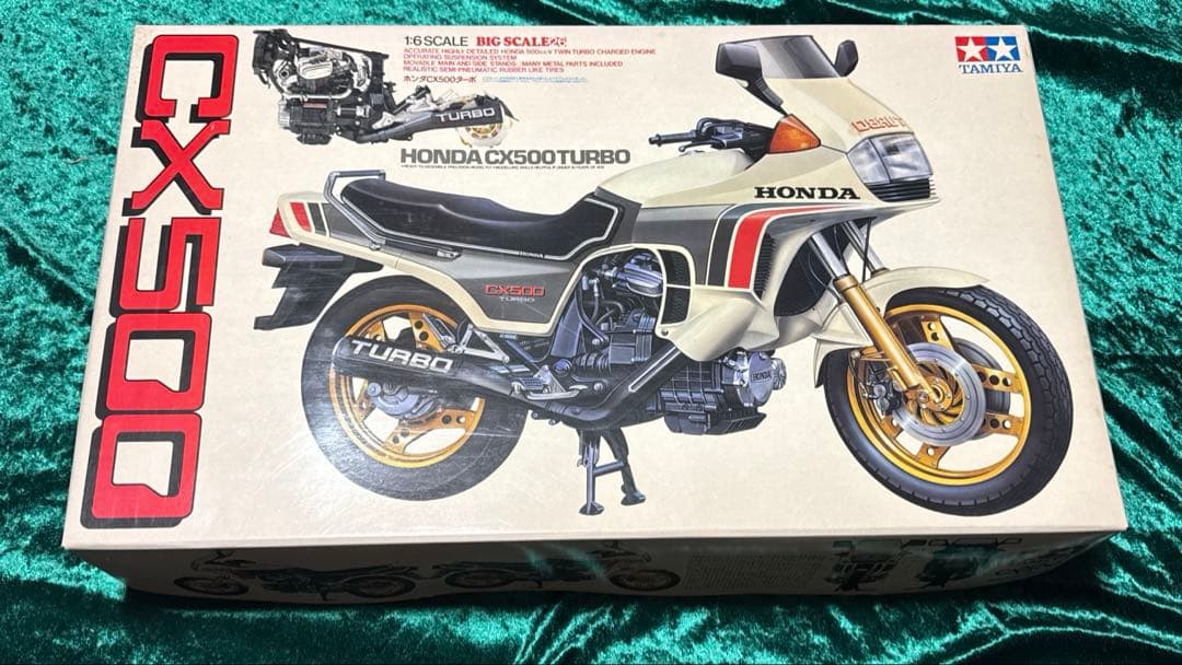 【未組立】ホンダCX500TURBO 1/6