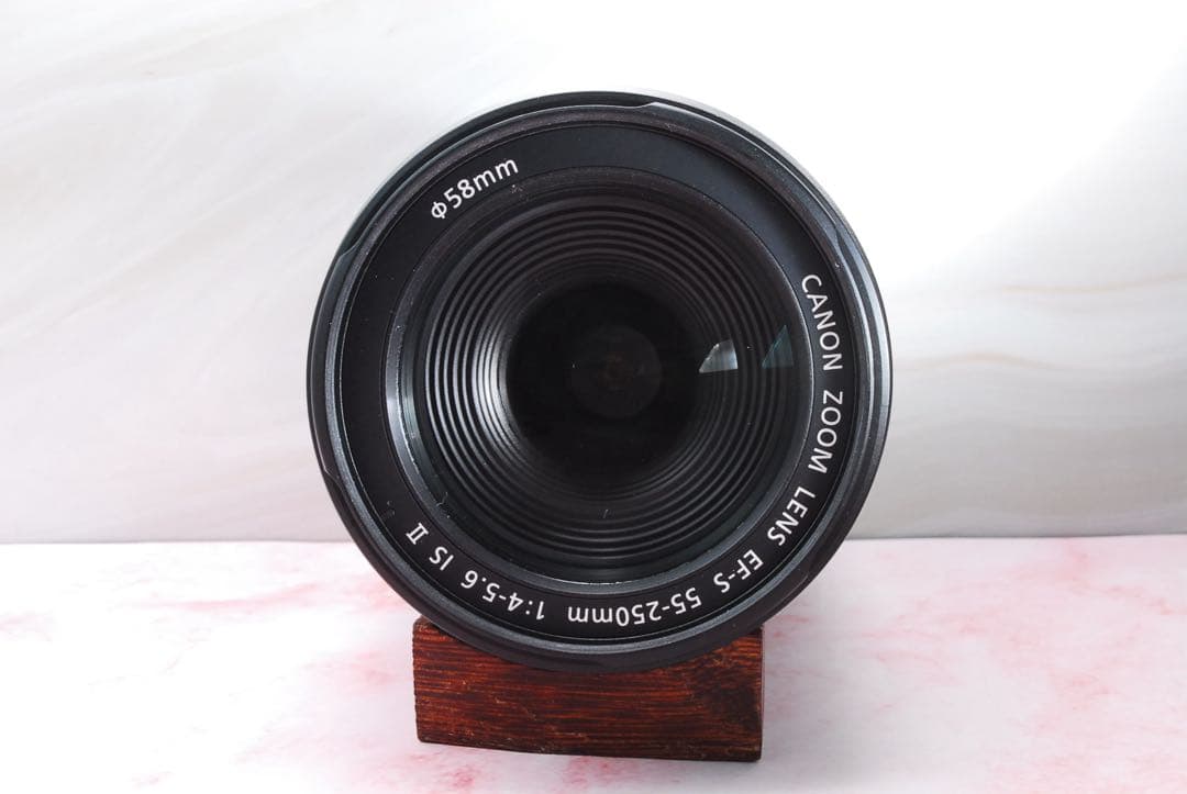 望遠レンズ✨Canon EF-S 55-250mm IS II✨手ぶれ補正付き