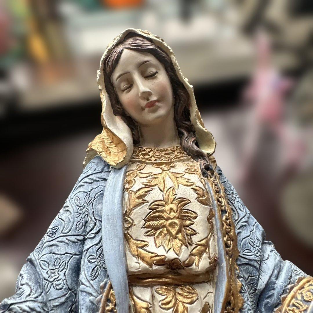 瞬間的お値下げ❣️聖母マリア像 樹脂製