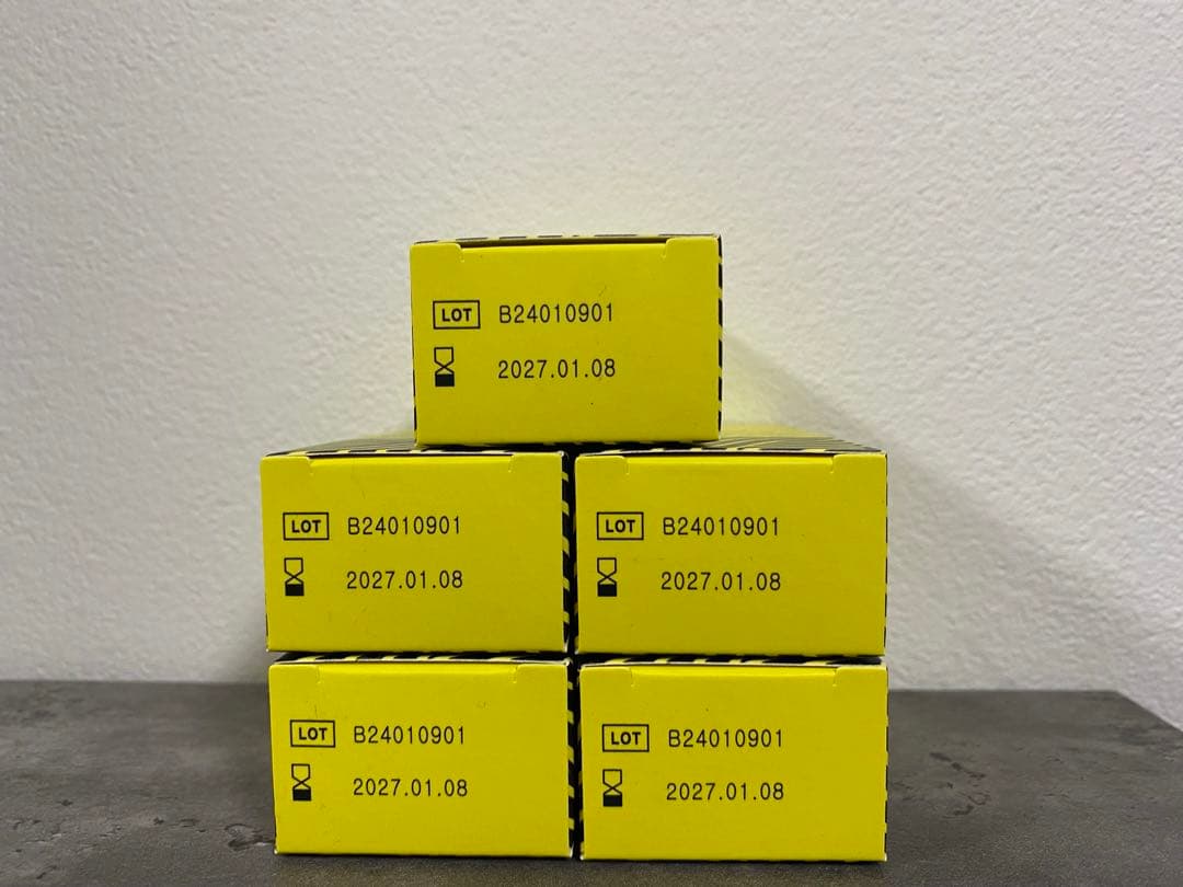 【即日発送】リピ韓国で話題レモンボトル10ml 5本ホームケアキットプレゼント