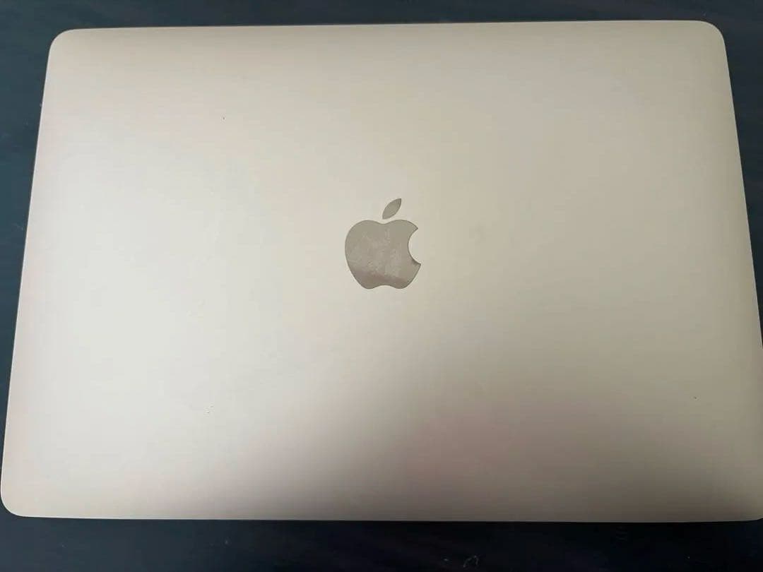 Apple MacBook Air 13.3 8GBゴールド