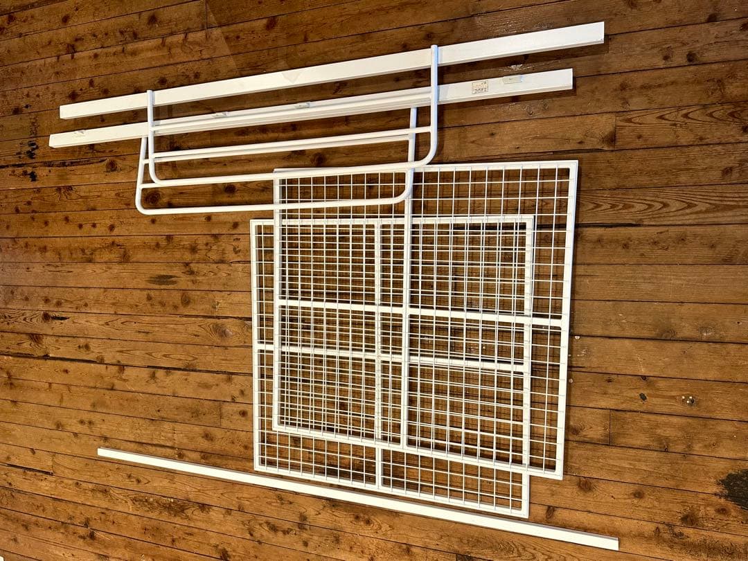 ホワイト スチール ロフトベッドフレーム　ニトリ　手渡し方限定