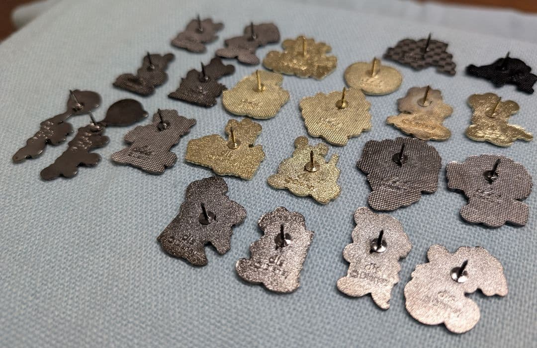 ディズニーご当地ピンバッチ