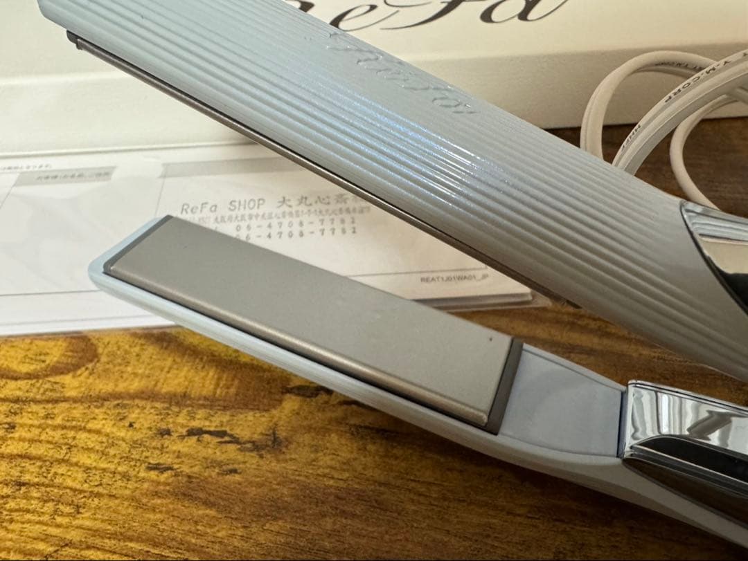 リファ　ストレートアイロン　PRO