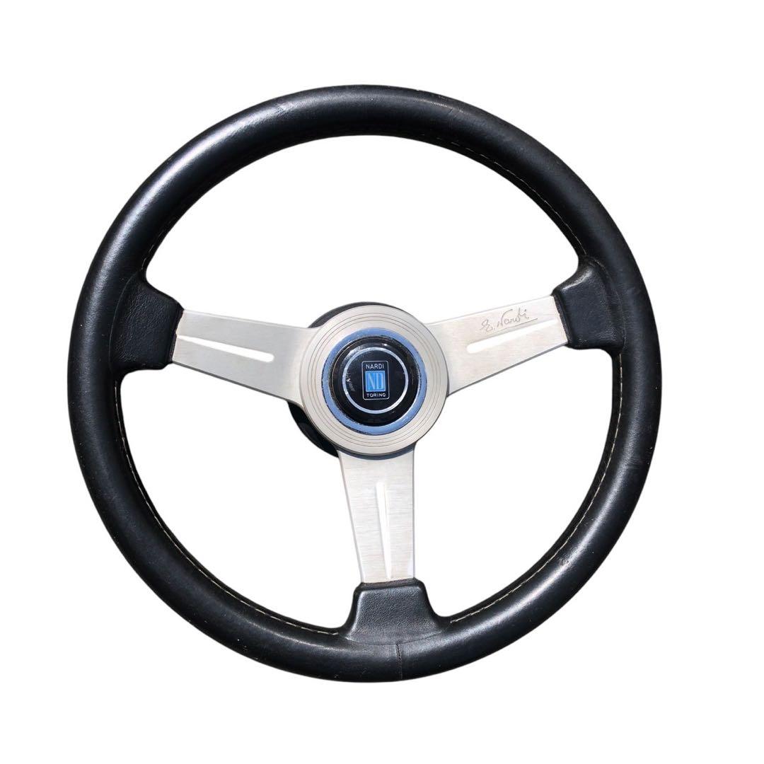 ナルディ ステアリング クラシック ブラック NARDI N111