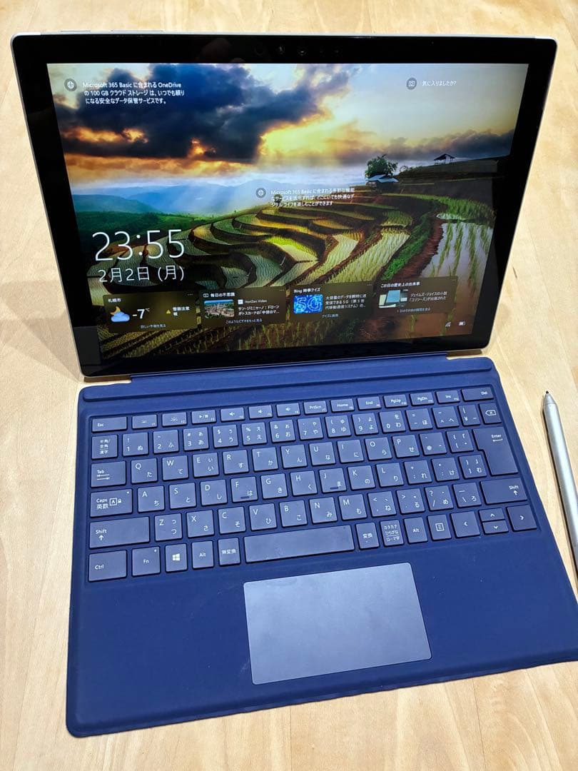 Windowsタブレット本体 Microsoft Surface Pro 4 4GB SSD128GB