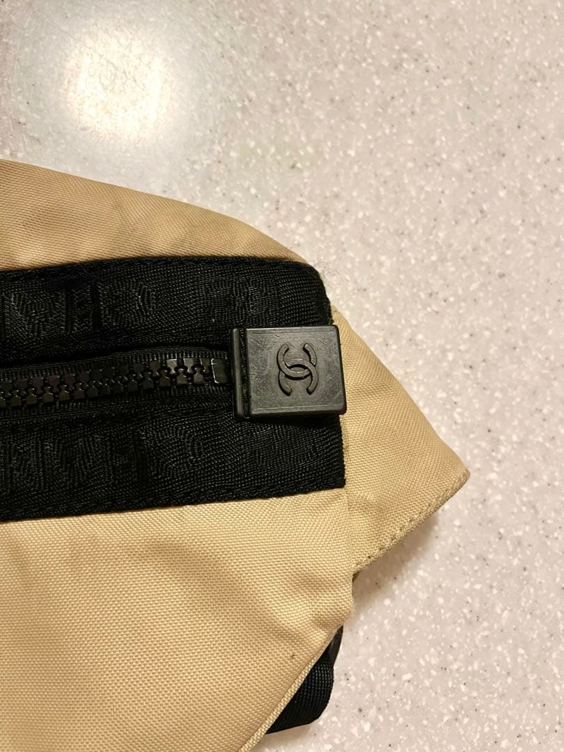 CHANEL ベージュ ウエストポーチ