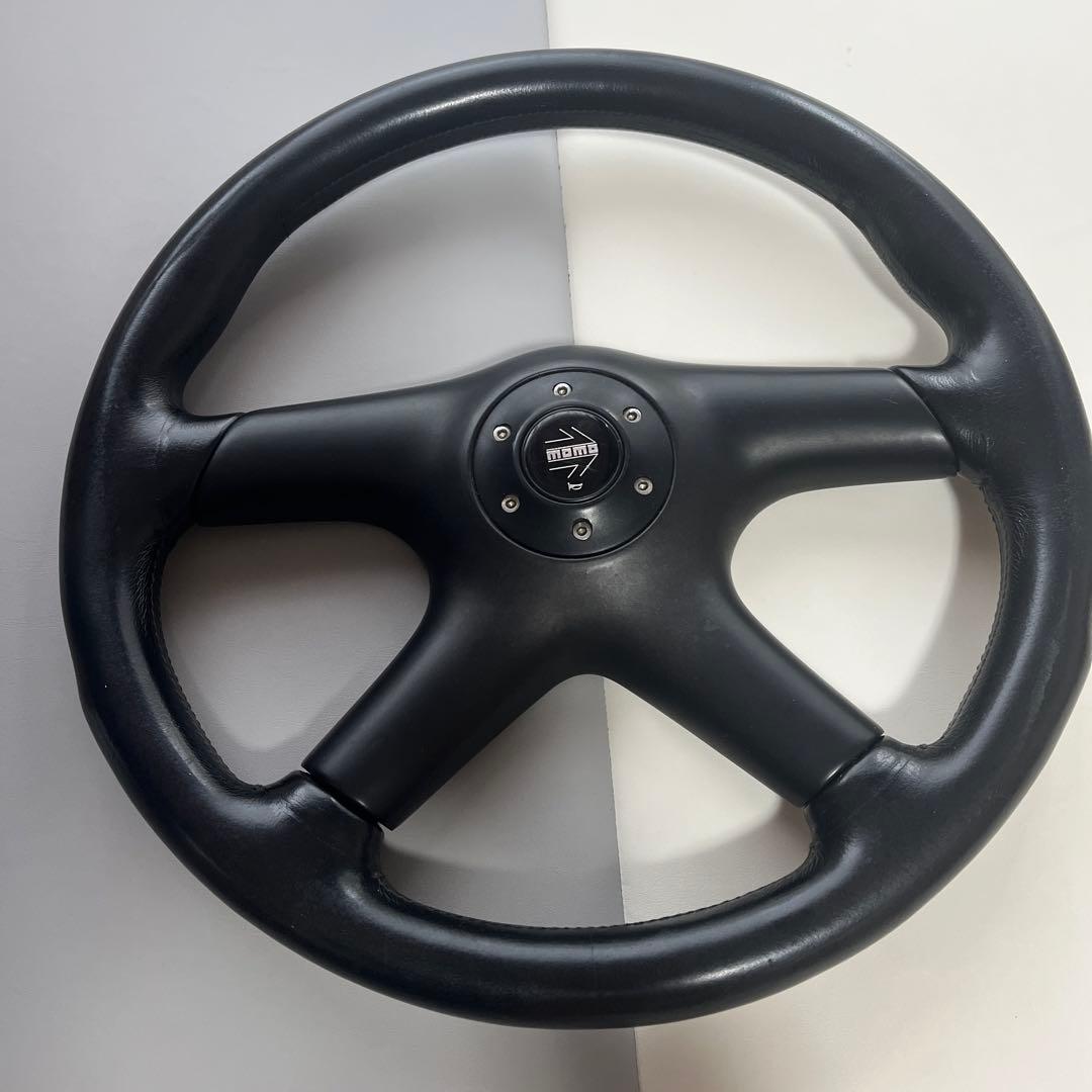 momo 3スポーク ステアリング ブラック