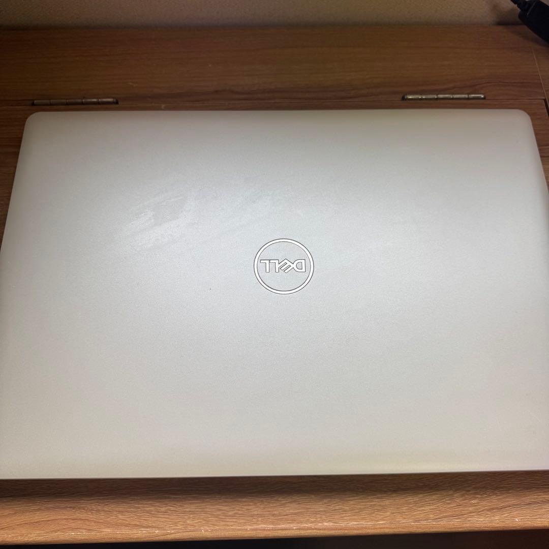 その他ノートPC本体 DELL Inspiron 15 Core i5 SSD256GB 8GB