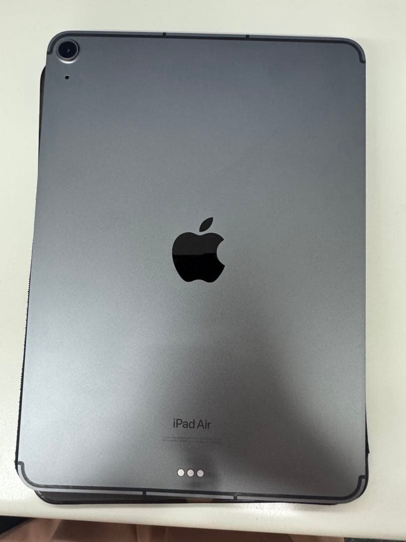 【値下げ】Apple iPad Air 第5世代 cellularモデル