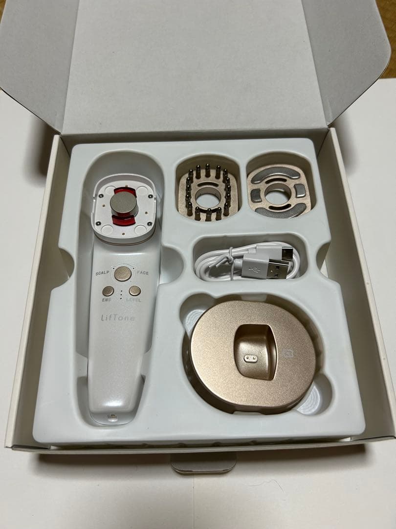 Moon　LifTone リフトーン【ホワイト】　✧✦値下げ可✦✧