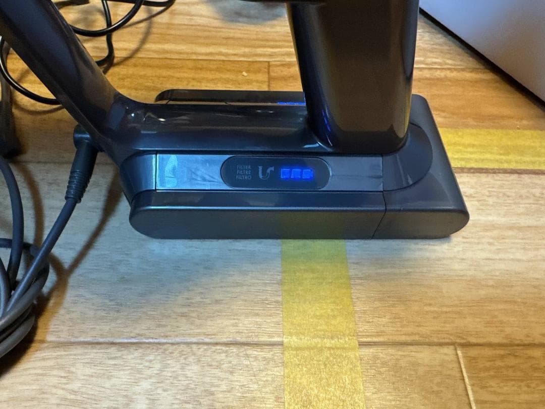 【分解洗浄済】328-ダイソン dyson v10 sv12 掃除機 作動品