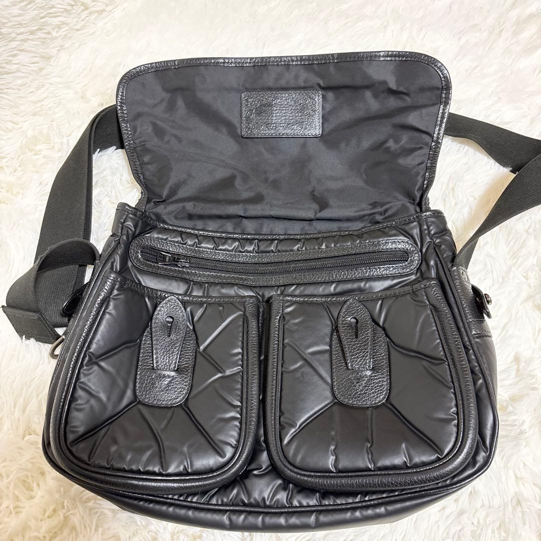 ✨大人気✨ハンティングワールド バチュークロス メッセンジャーバッグ ブラック