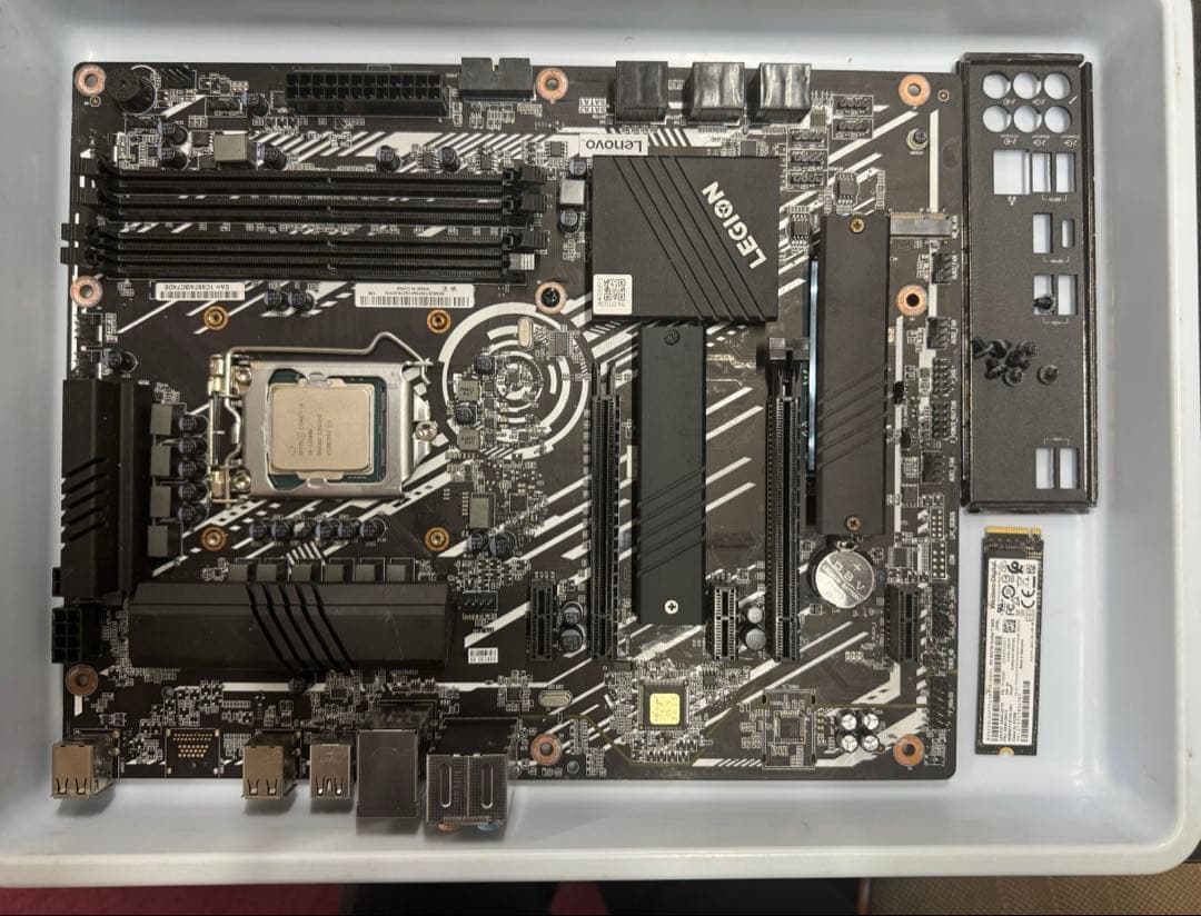 その他 IZ490AE2 + Core i9 11900K + SSD 512GB