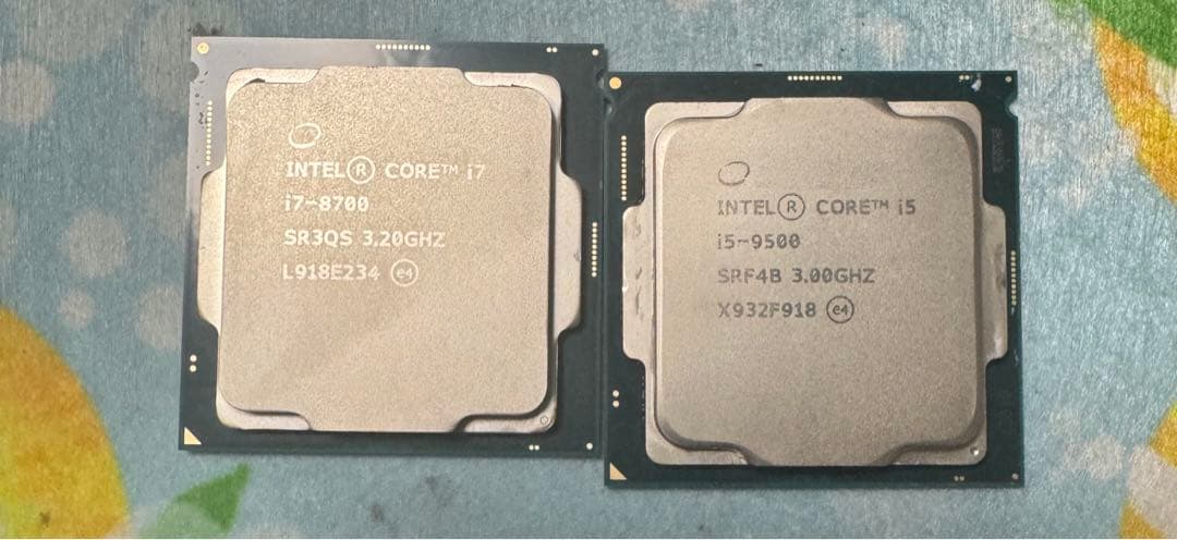 CPU CPU Intel Core i7-8700 & i5-9500