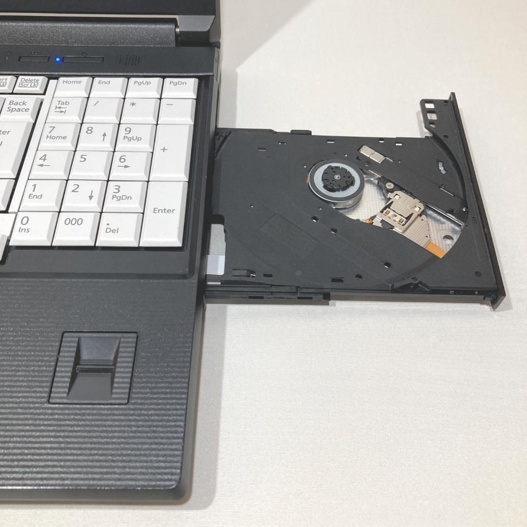 初心者✨快速・DVD・大画面・大容量✨黒✨すぐ使えるノートパソコン◇T379-1