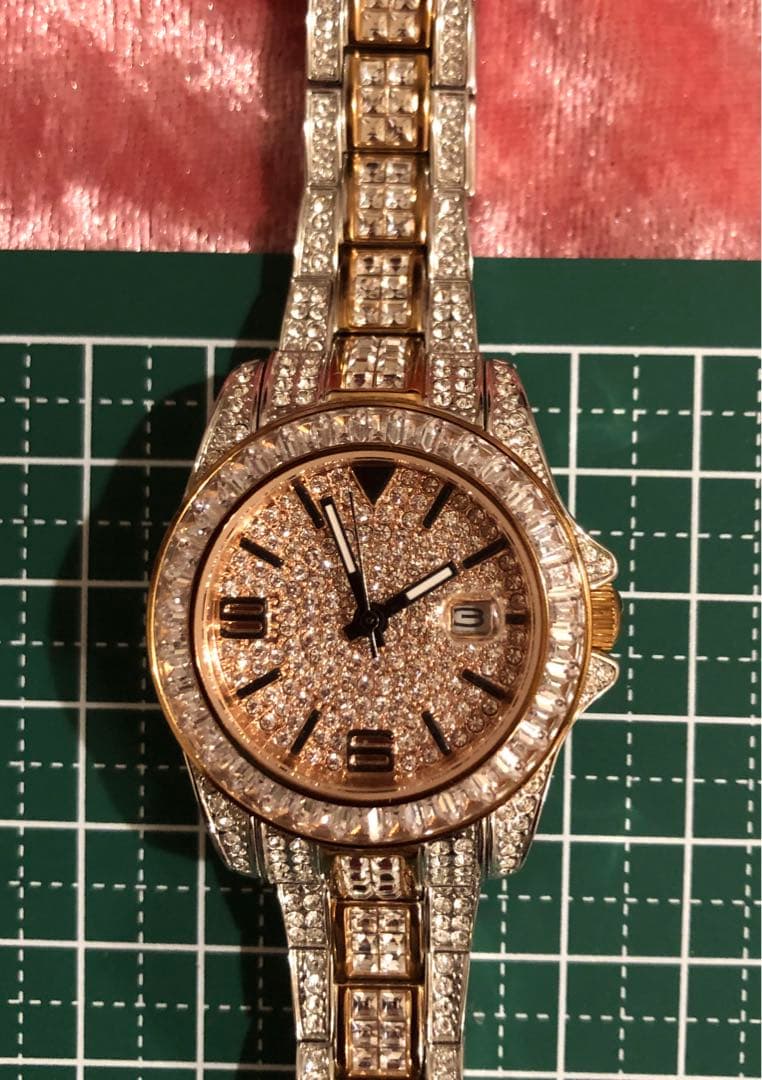 【入手困難】⭐️アンコキーヌ⭐️腕時計⭐️ダイヤモンド風装飾 ゴールドシルバー⭐️