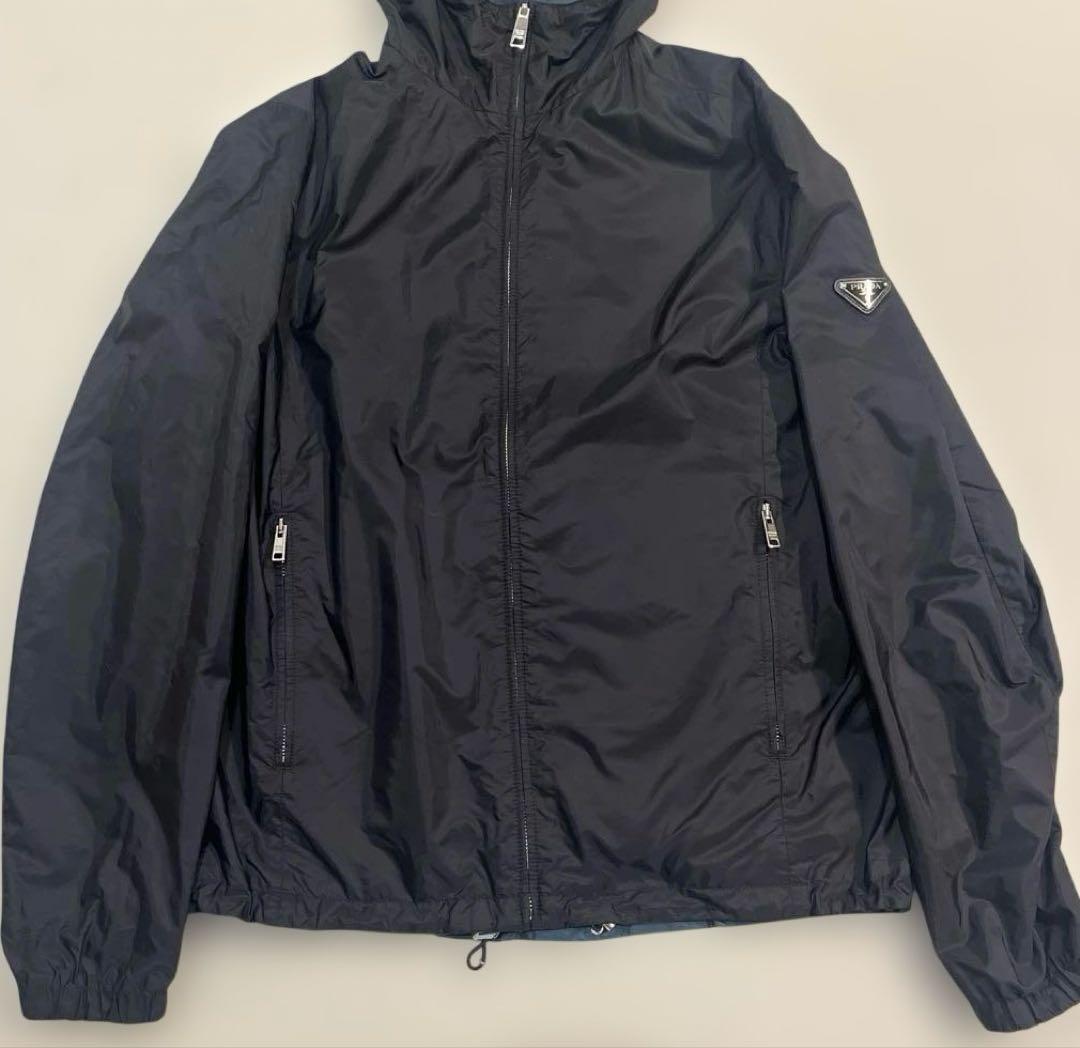 プラダナイロンジャケット(リバーシブル)(ブラック)