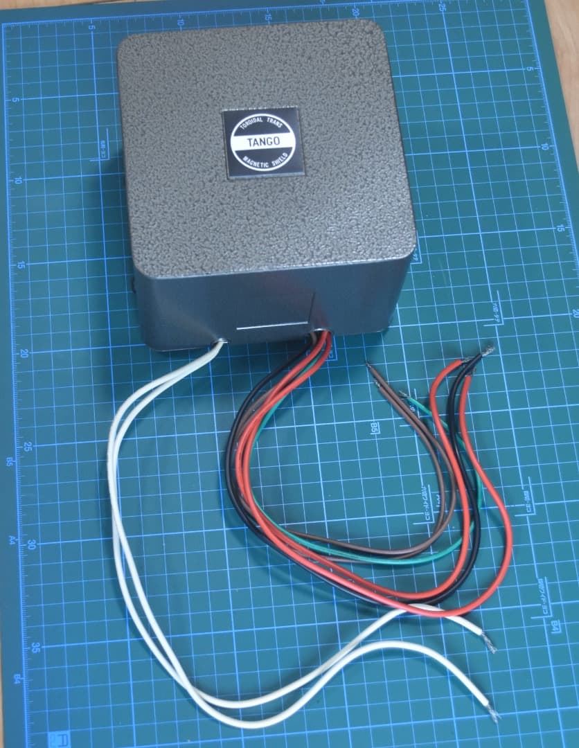 タンゴ特注　DCマイク電源用　240V入力トランス（金田式パーツ出品その43）