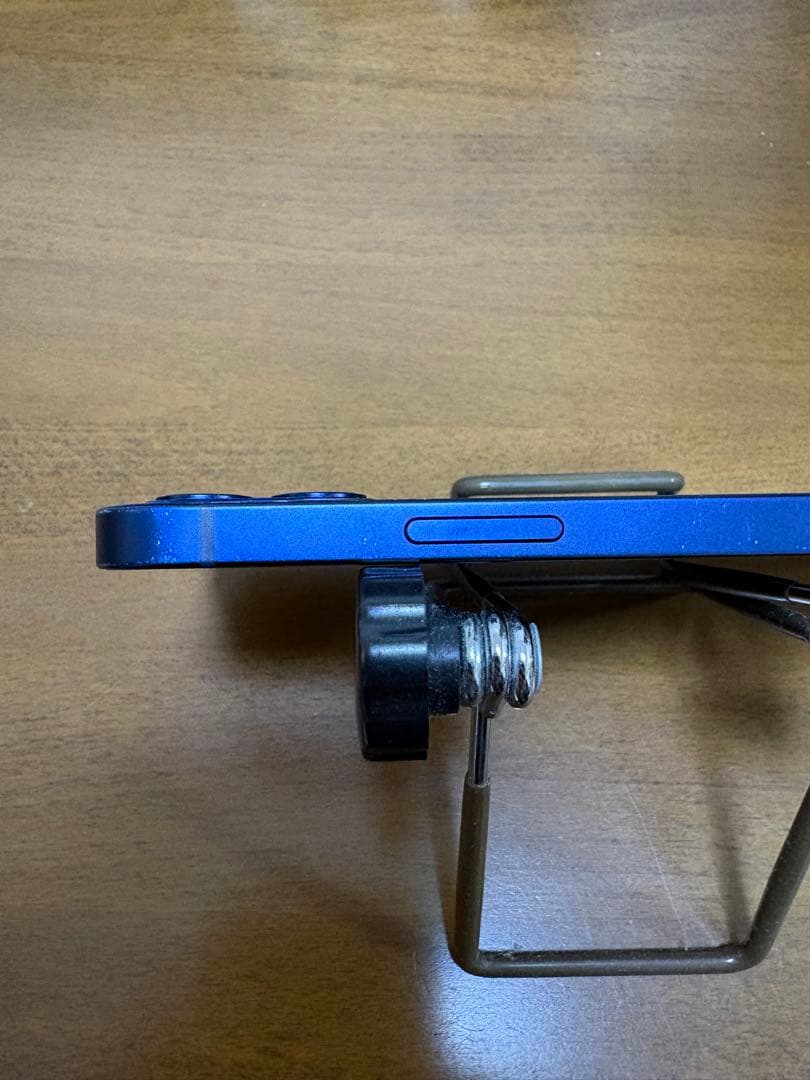 iPhone12 64GB 動作良好　背面ガラス割れあり