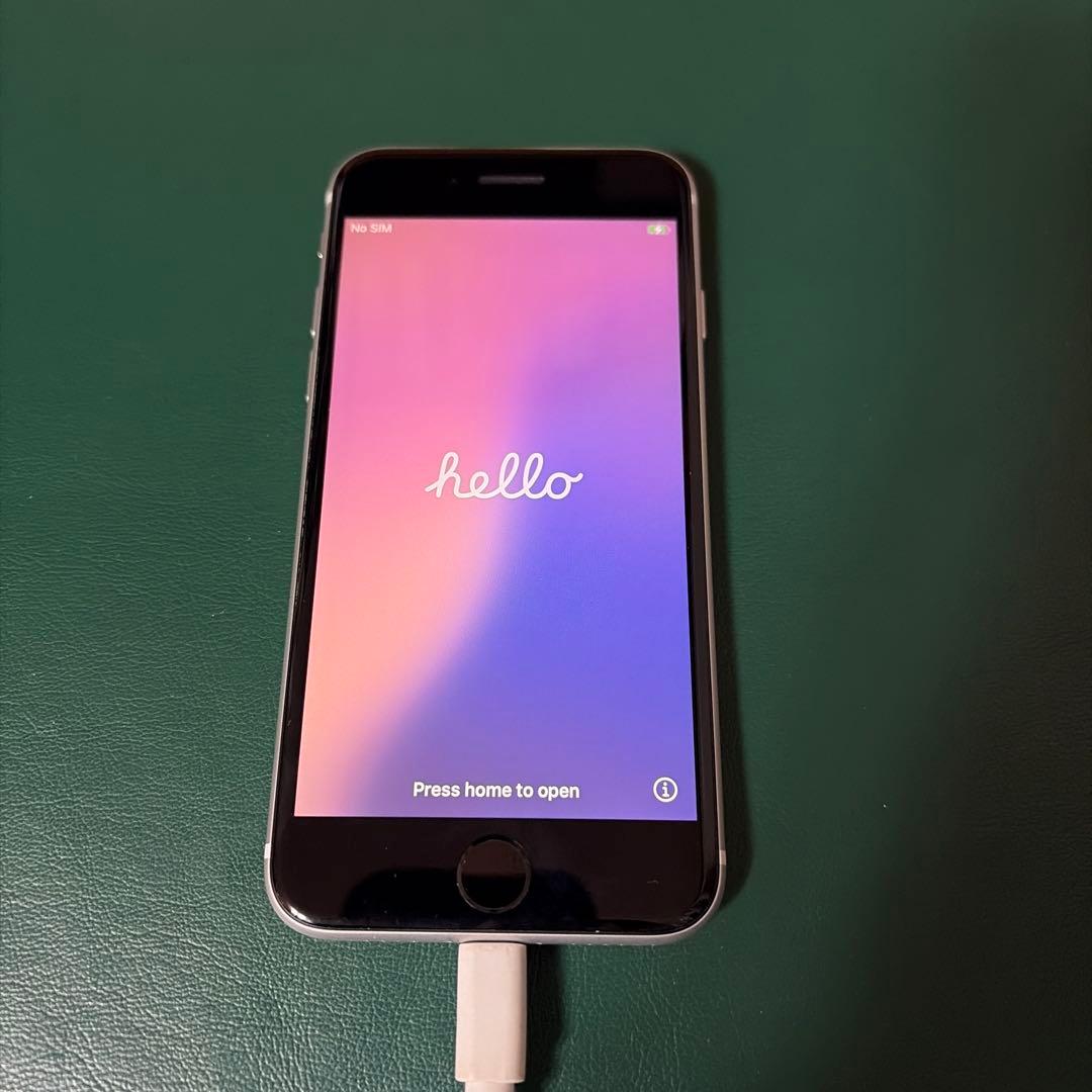 スマートフォン本体 Apple iPhone SE 64G